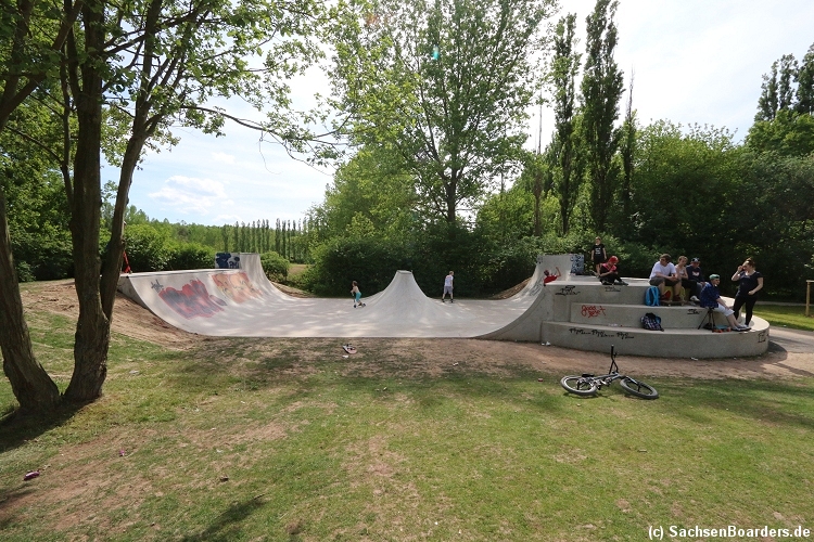 Concrete Skatepark Chemnitz Kinder- und Jugendhaus UK