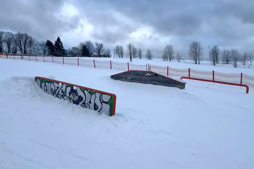 Snowpark Eibenstock - 02.01.2026 - Straight Rail, A-Frame-Box, Industrial Rail